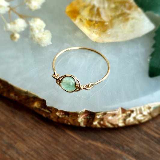 Light Green Jade Eye Ring