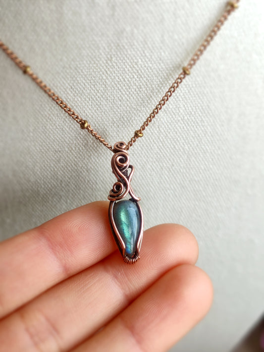 Mini Labradorite Teardrop Pendant Necklace in Copper