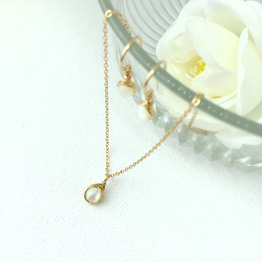 Dainty Mother Of Pearl Necklace