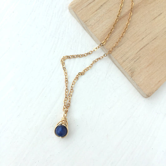 Dainty Lapis Lazuli Necklace