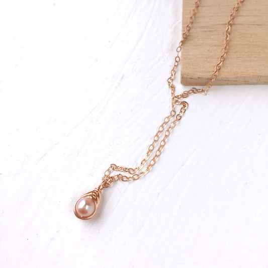 Dainty Pink Pearl Necklace, Rose Gold Freshwater Pearl Necklace