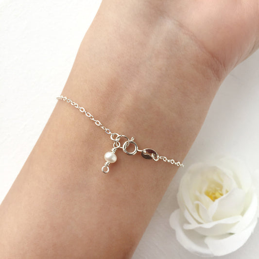 Delicate Freshwater Pearl Bracelet with Charm