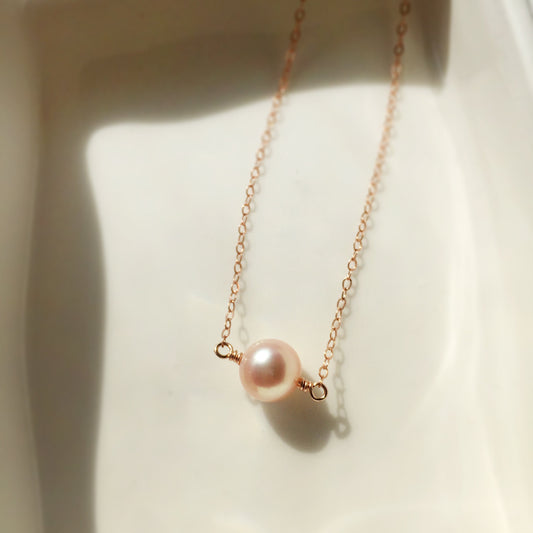 ARIA Floating Rose Gold Pearl Necklace