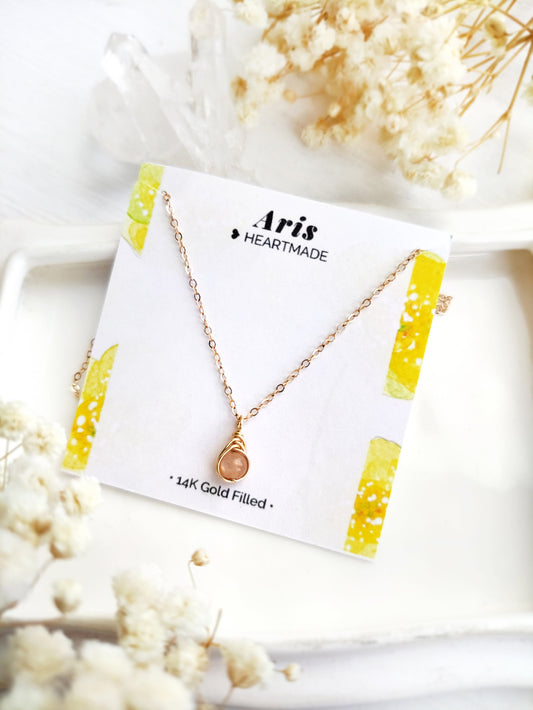 Dainty Sunstone Necklace