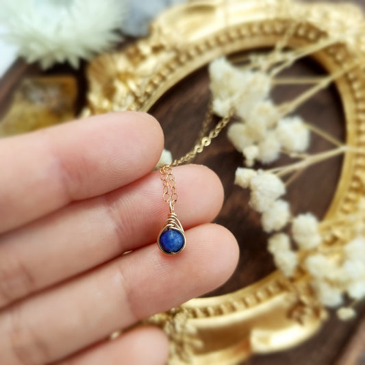 Dainty Sodalite Necklace