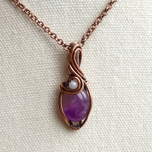 Mini Amethyst Pendant Necklace in Copper
