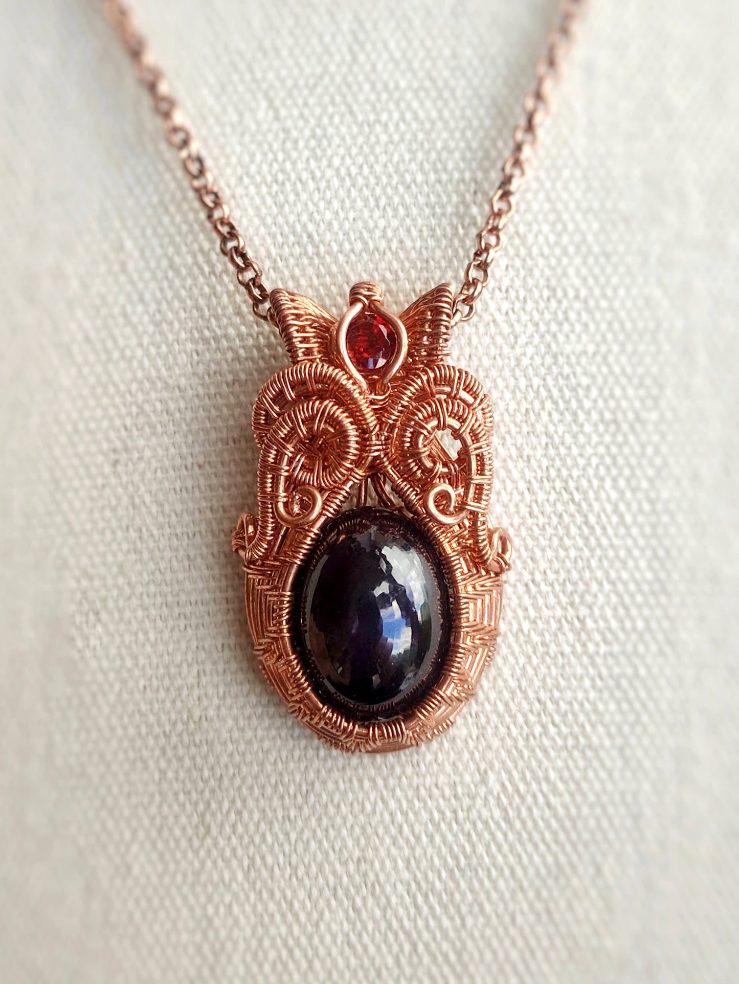 Mystical Garnet Potion Pendant in Copper