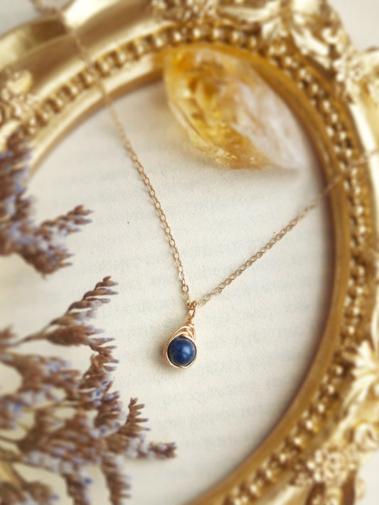 Dainty Sapphire Necklace