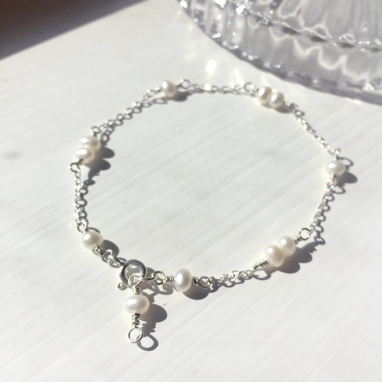 Delicate White Pearl Bracelet